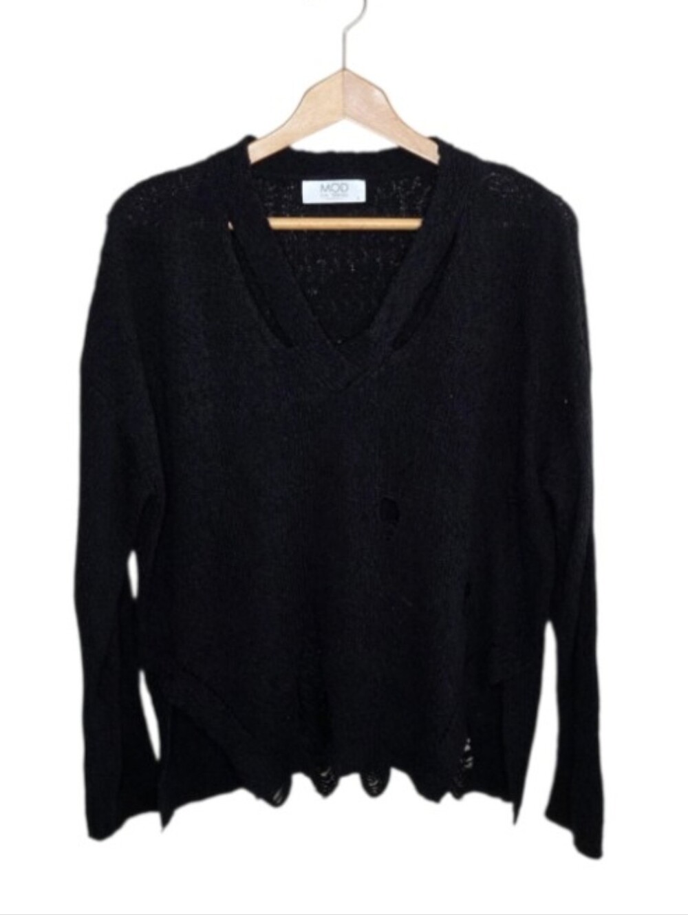 Mod on Trend Black Distressed Thrashed V-neck Knit Sweater Size Large